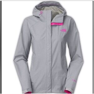 New the north face hyvent rain jacket hooded women size small